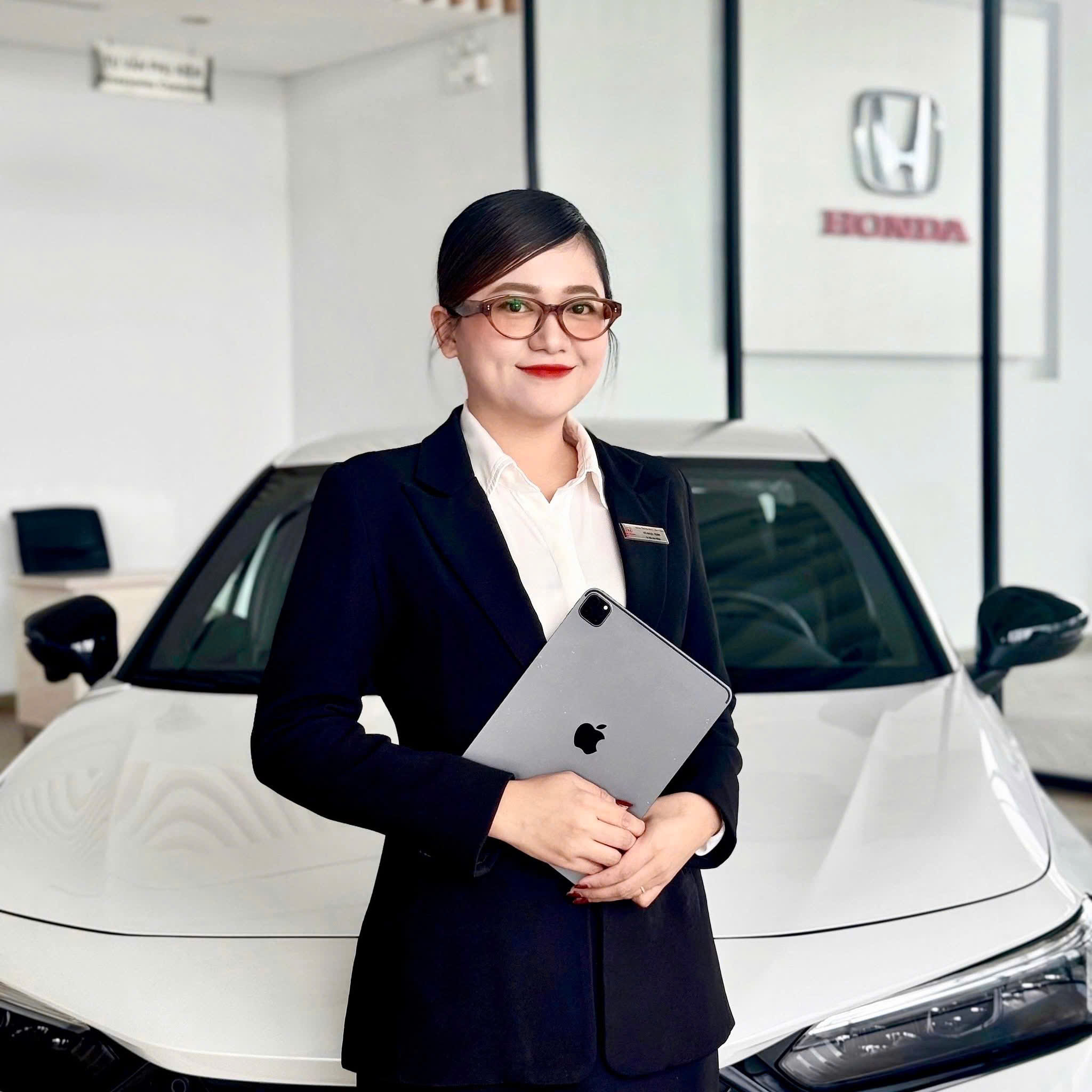 z7916408396758 92bc0a91b09096ad9edae423268e79f4 Giới Thiệu